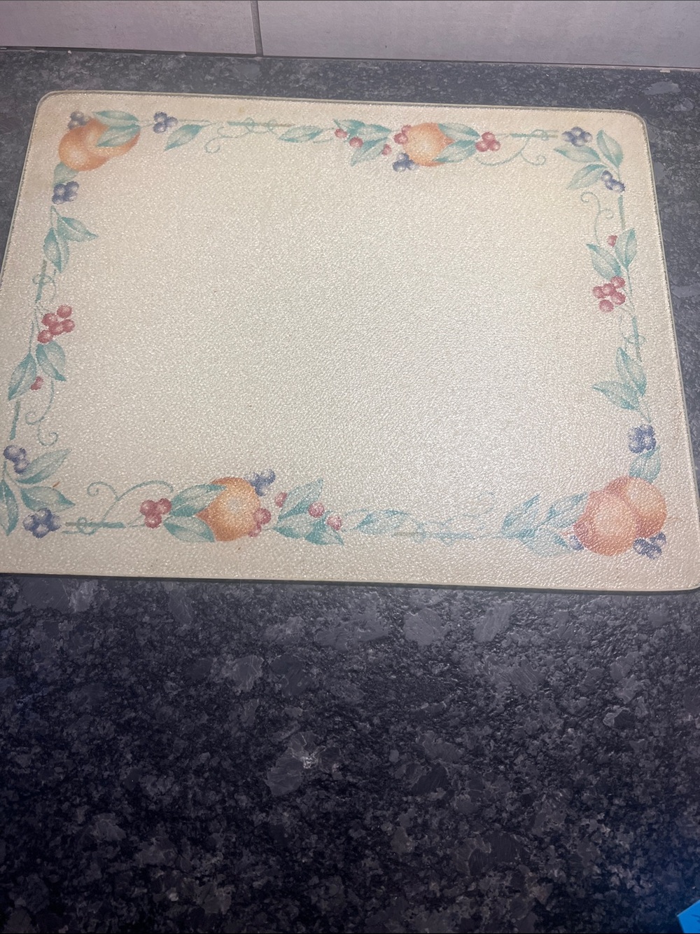 Vintage Corelle Coordinates ABUNDANCE Tempered Glass Counter Saver/cutting boar